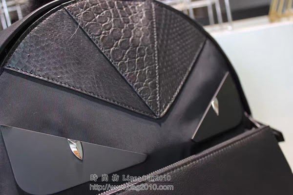 FENDI背包 BACKPACK系列黑色尼龍背包 同色系蟒蛇皮與凱門鱷魚皮 BAG BUGS眼睛圖案 芬迪男雙肩包  fdz2046